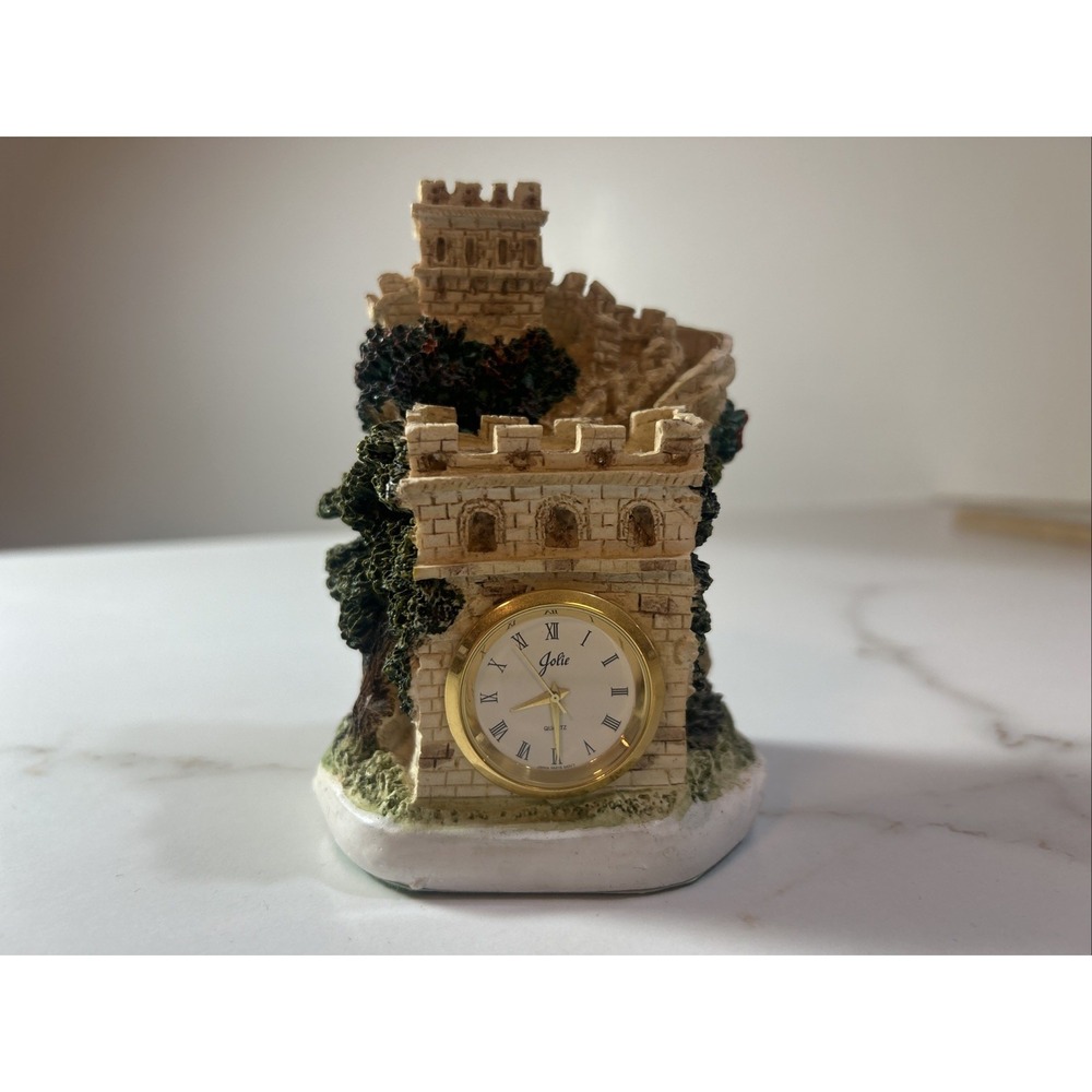 Elegance Quartz Castle Clock Figurine‎ Tabletop Decor Medieval Style Made China